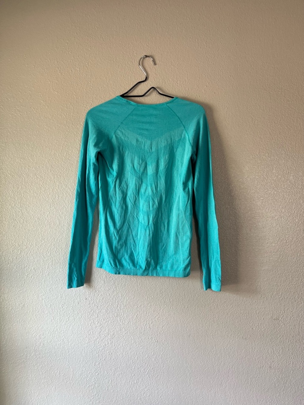 Old Navy Active Teal Performance Top - Picture 3 of 6